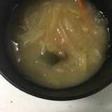 固い茄子と大根と茎付きわかめのお味噌汁(^○^)